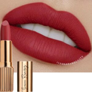 Labial Mate en Barra – Ruby Red